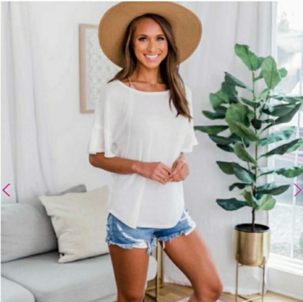 Pink lily boutique top